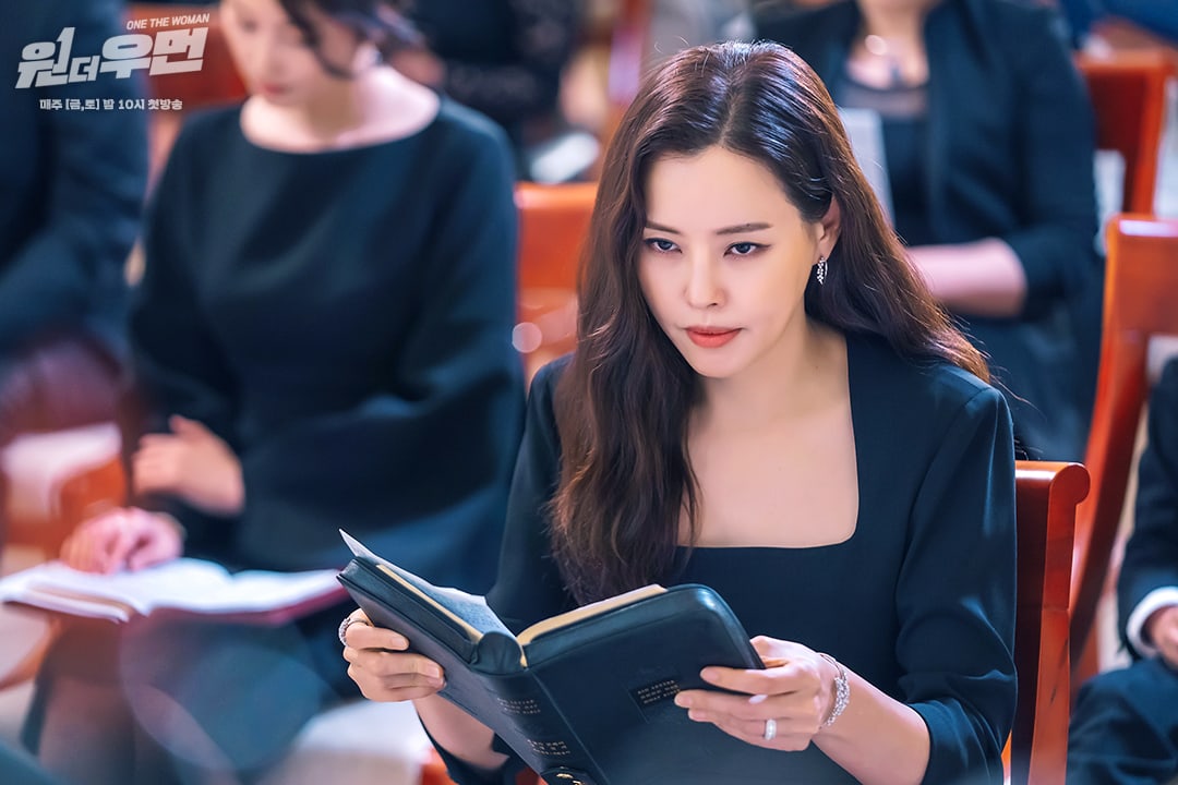 Top 7 phim của Honey Lee (Lee Ha-nee) - Nàng hậu đẹp nhất Hàn Quốc