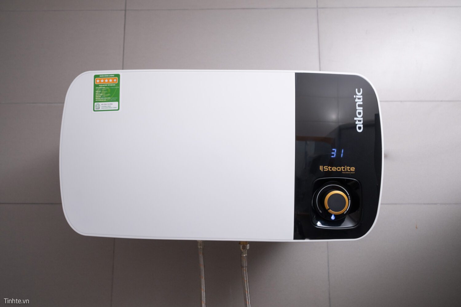 Nhu cầu máy nước nóng tiết kiệm điện của nhiều người thường gia tăng vào mùa lạnh