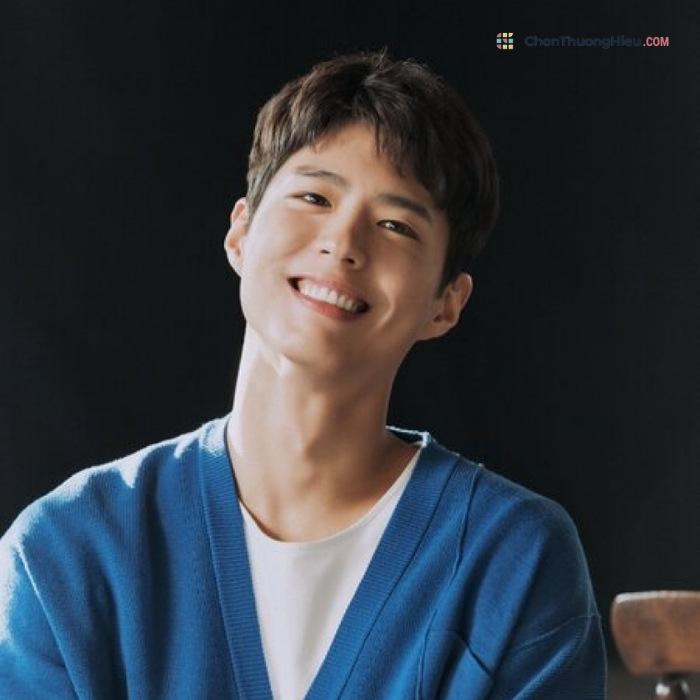 Tóc xoăn 2 mái uốn phồng chân Park Bo Gum