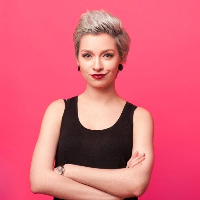 Kiểu tóc tomboy cho mặt vuông