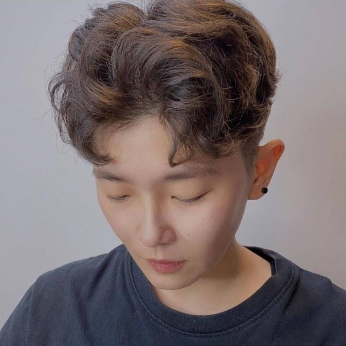 Uốn tóc nam hai mái