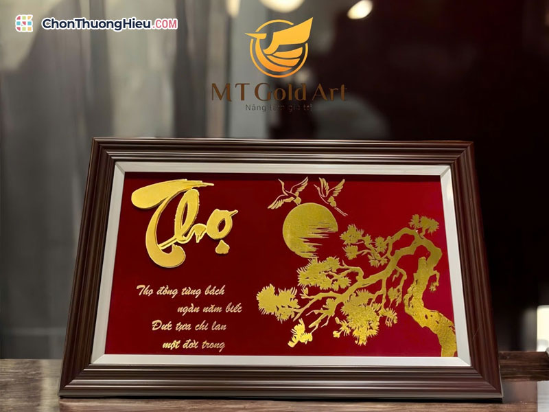 Khach-hang-noi-gi-khi-mua-sam-qua-tang-tai-mt-gold-art-chonthuonghieu