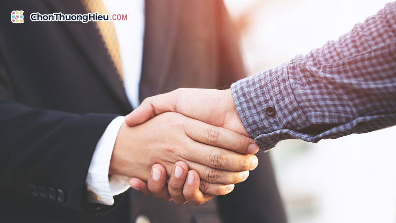 Linh-vuc-tai-chinh-ngan-hang-chonthuonghieu