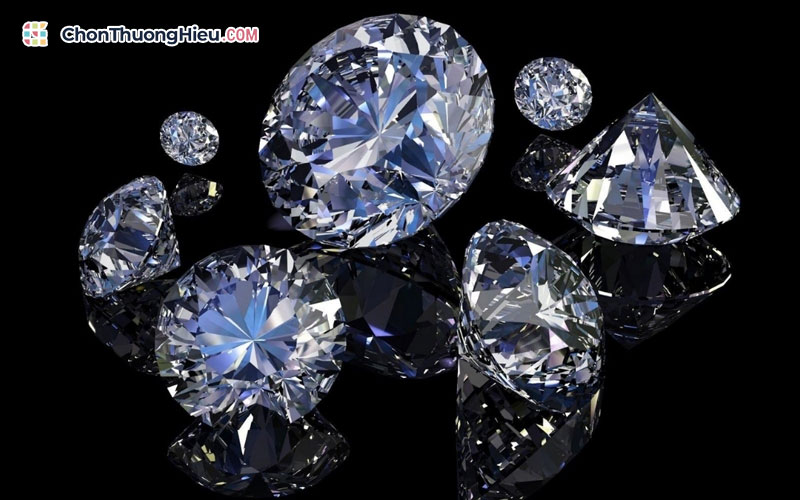 Kim cương có lên giá không? Cách bán kim cương giá tốt? Kim-cuong-co-len-gia-khong-gia-kim-cuong-co-tang-theo-gia-vang-khong-chonthuonghieu