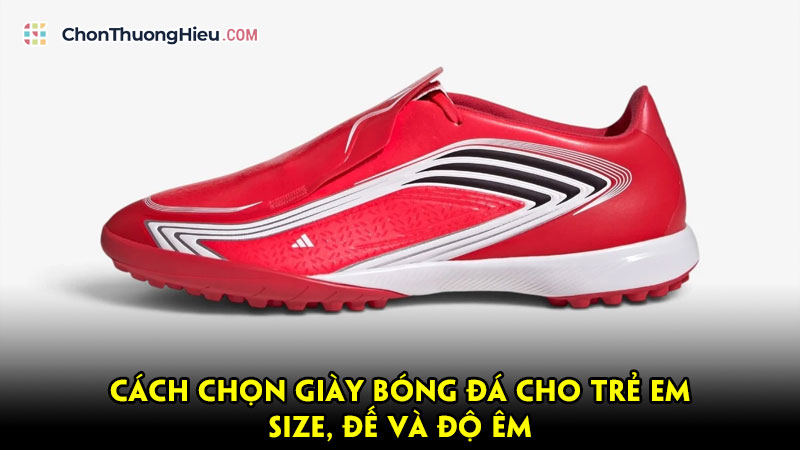 Cach-chon-giay-bong-da-cho-tre-em-size-de-va-do-em-chonthuonghieu
