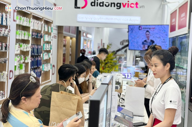 Di Động Việt – Điểm đến công nghệ uy tín, nâng tầm trải nghiệm mua sắm Thuong-hieu-ban-le-uy-tin-va-tien-phong-xu-huong-cong-nghe-xanh-chonthuonghieu